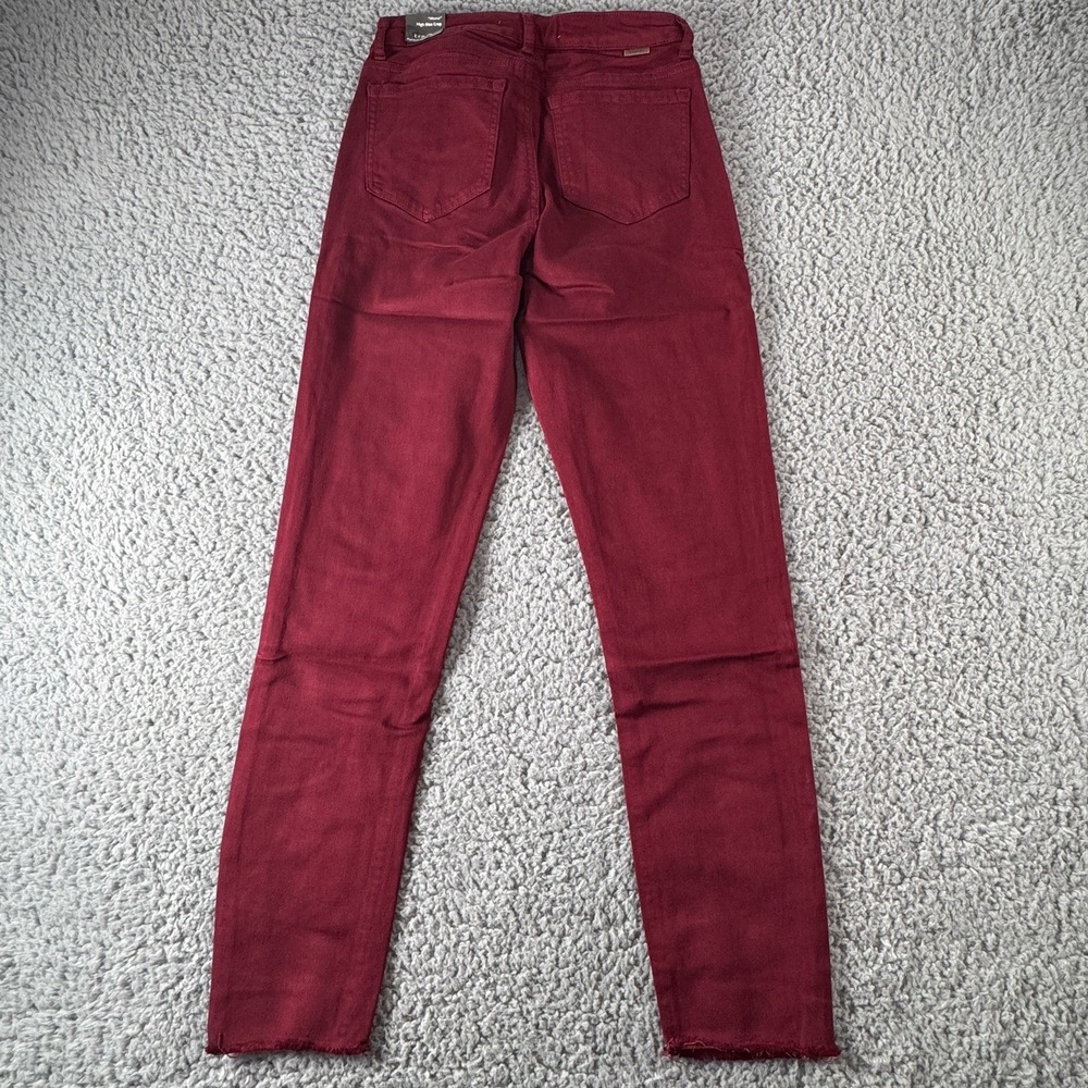 TRACTR MONA Burgundy Port Royal High Rise Stretch Cut Off Crop Jeans Sz 4/27 NWT - Picture 3 of 11